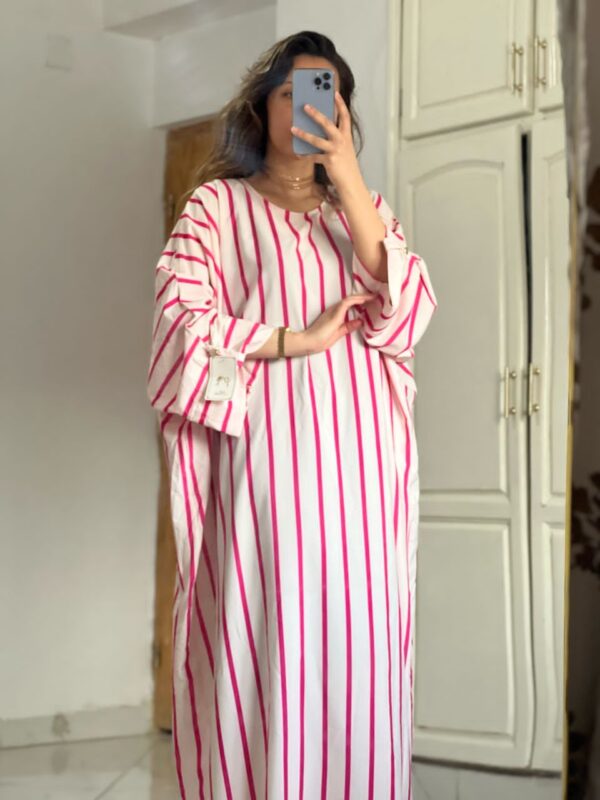 IMG-20250415-WA0005 - Copie robe oversize à rayures